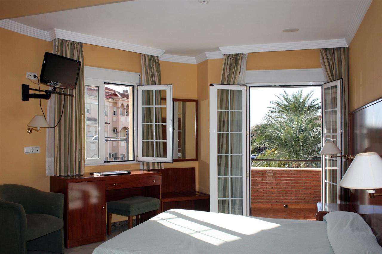 Hotel La Fonda De Don Gonzalo Сенес-де-ла-Веґа Екстер'єр фото