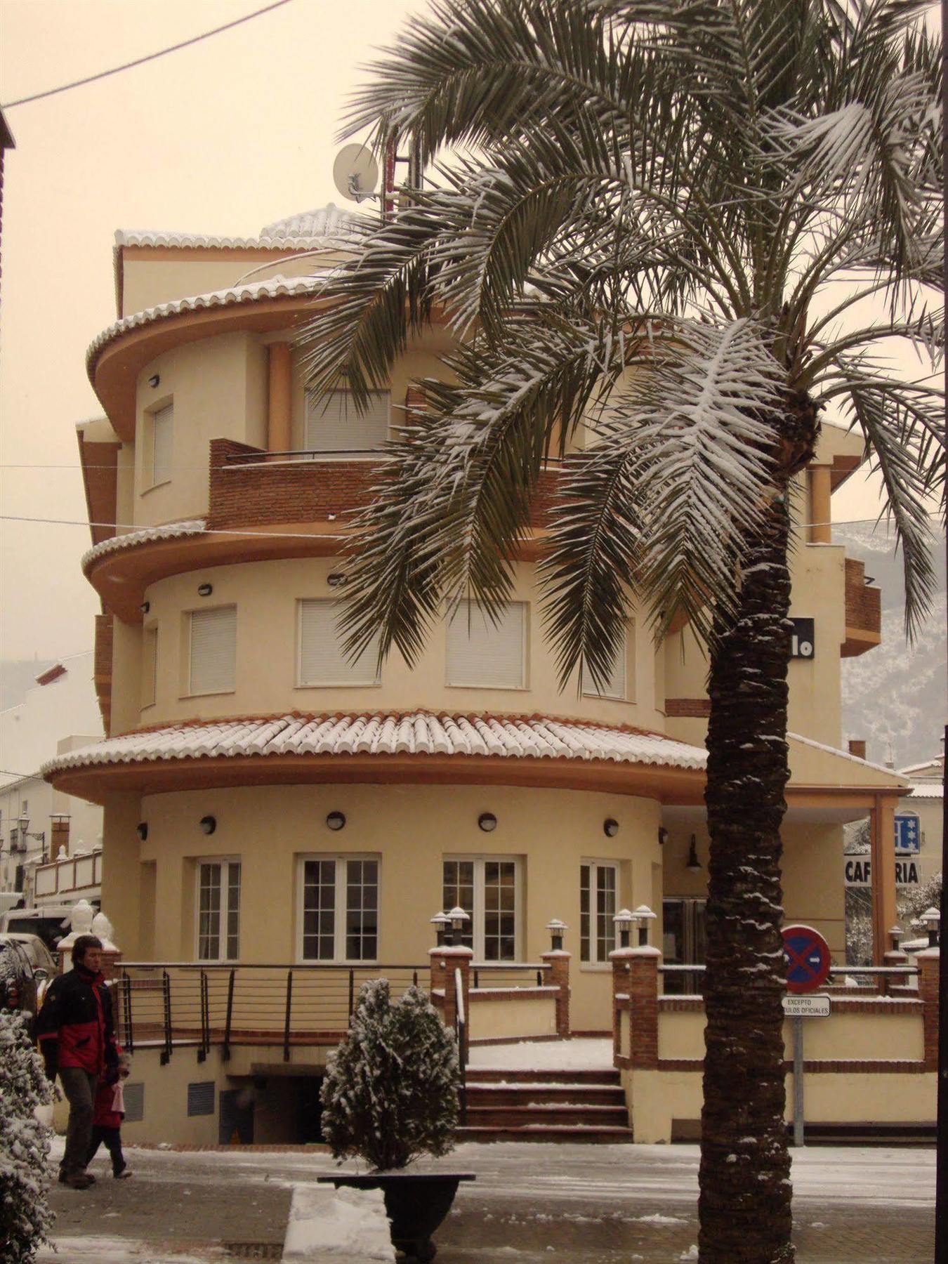 Hotel La Fonda De Don Gonzalo Сенес-де-ла-Веґа Екстер'єр фото